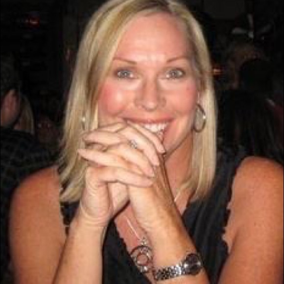 Meet your Posher, Janet - Picture 1 of 1